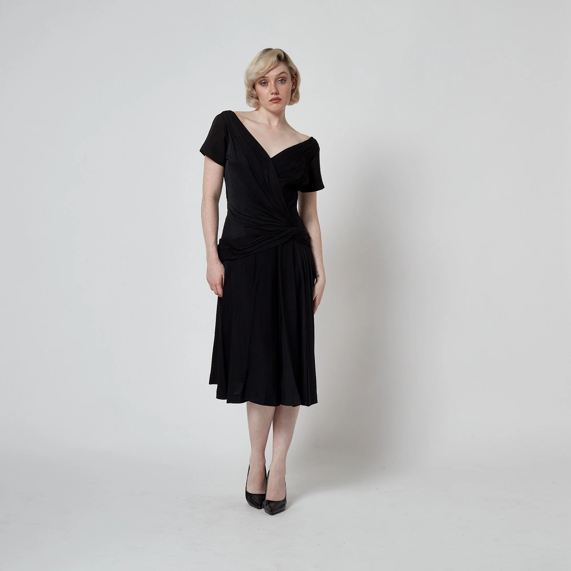 1950’s Ceil Chapman Black Crepe Crossover Dress - Image 16
