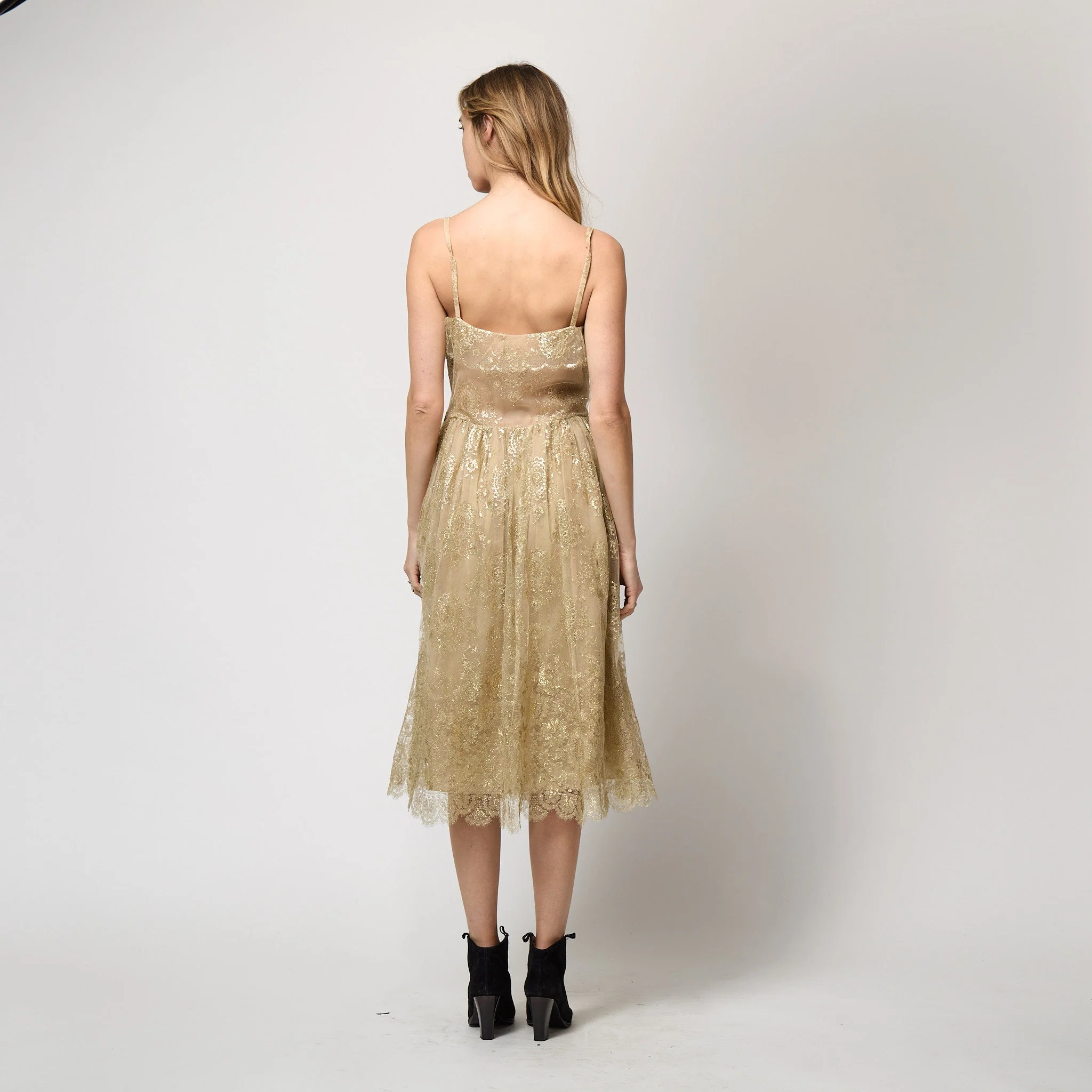 1960s Pauline Trigère Demi Couture Gold Lace Dress - Image 24