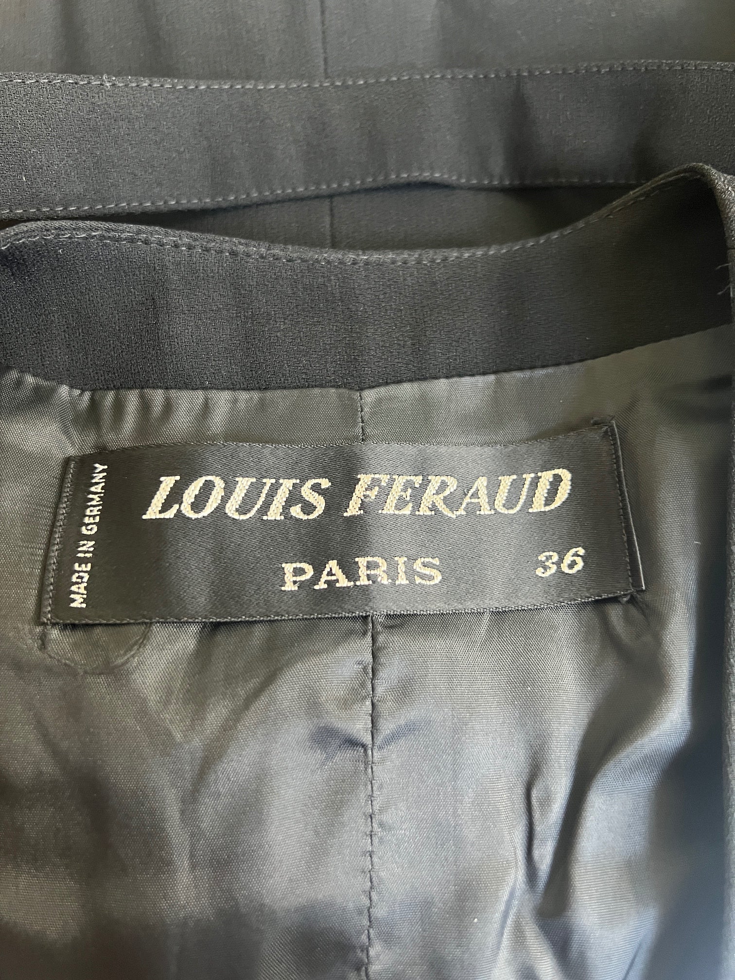 1970s Louis Feraud Black Silver Sequin Waistcoat - Image 10