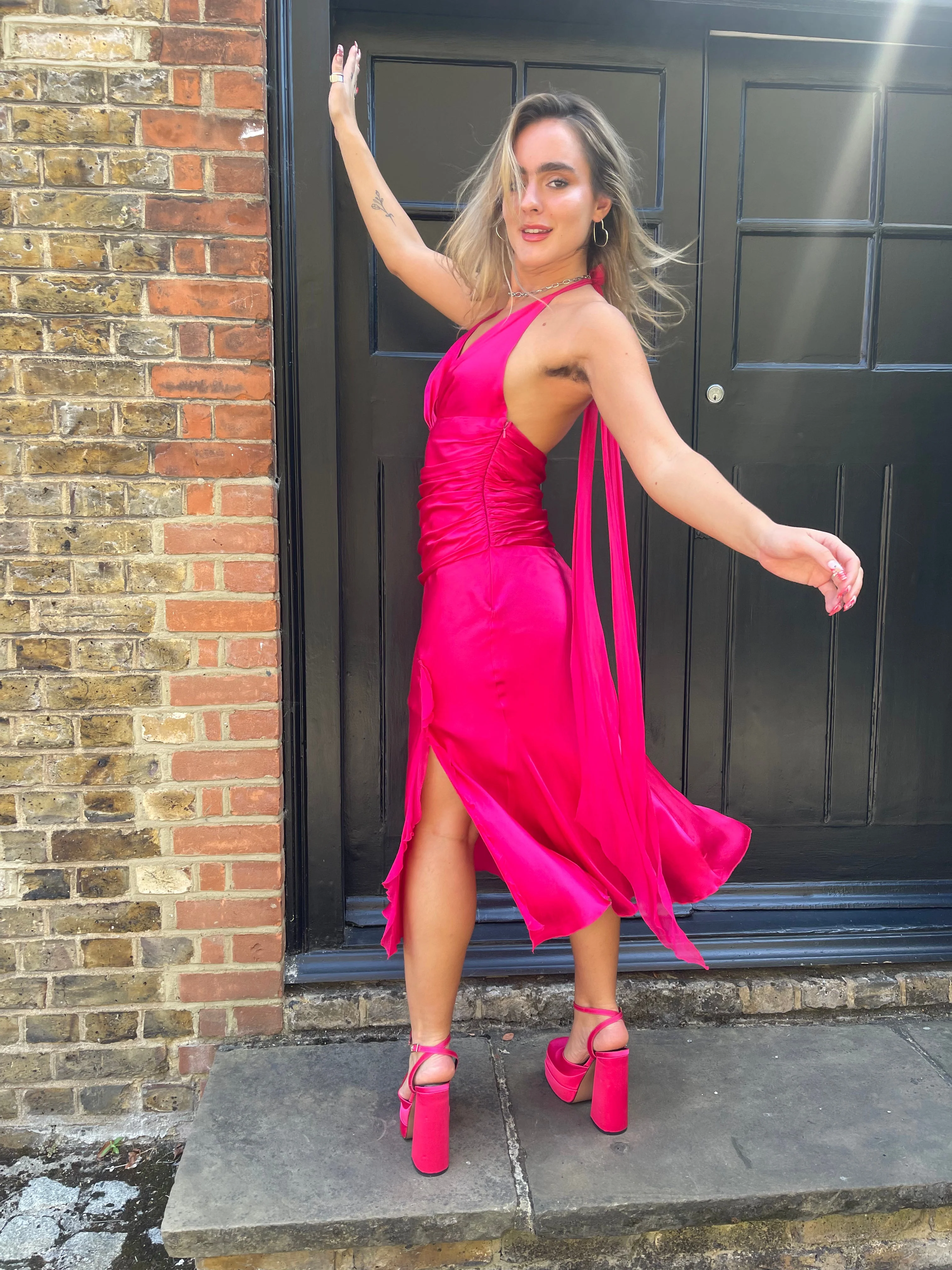 1990s Fuchsia Silk Halter-Neck Midi Dress - Image 7