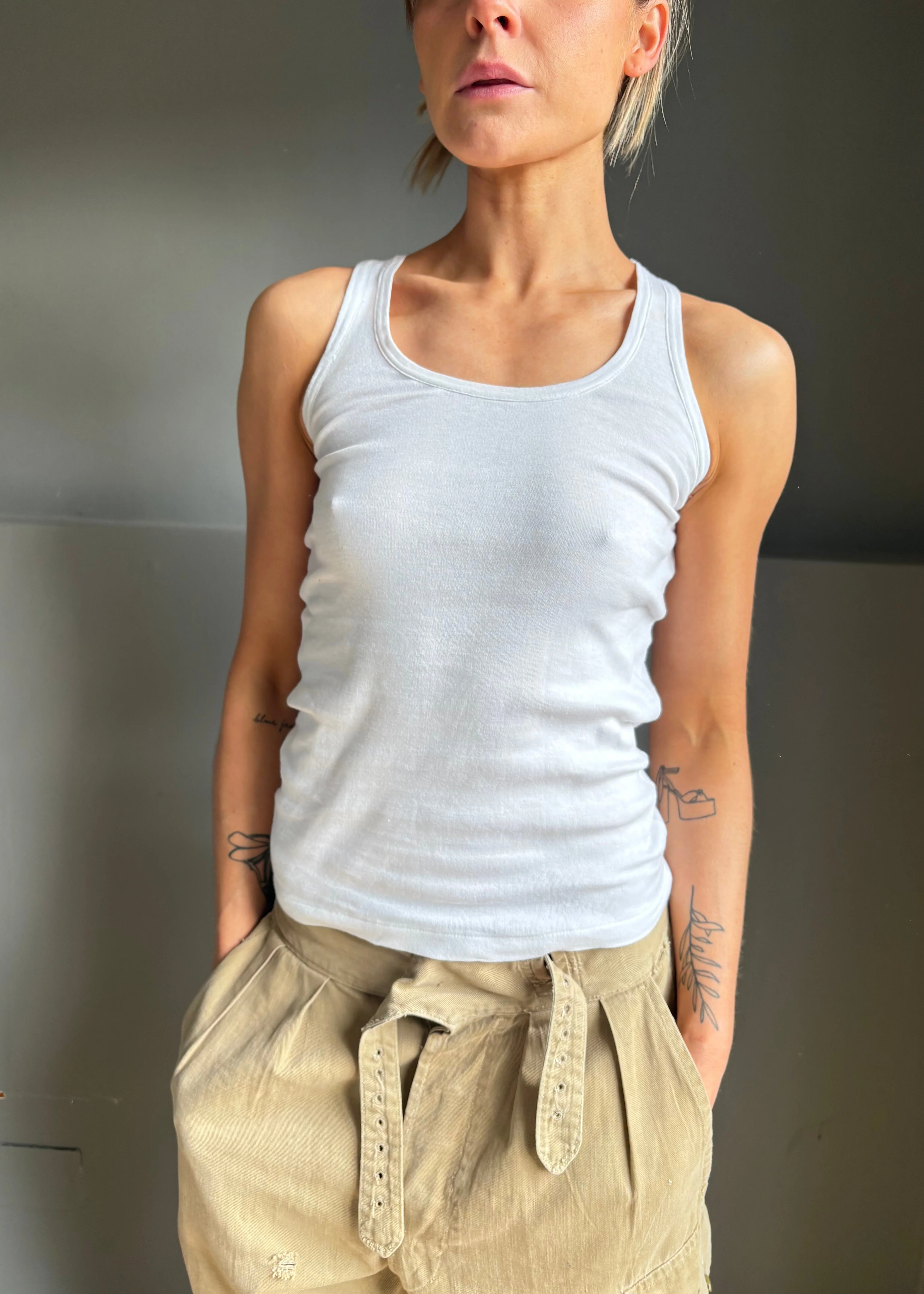 50s Timex white vest - Image 2