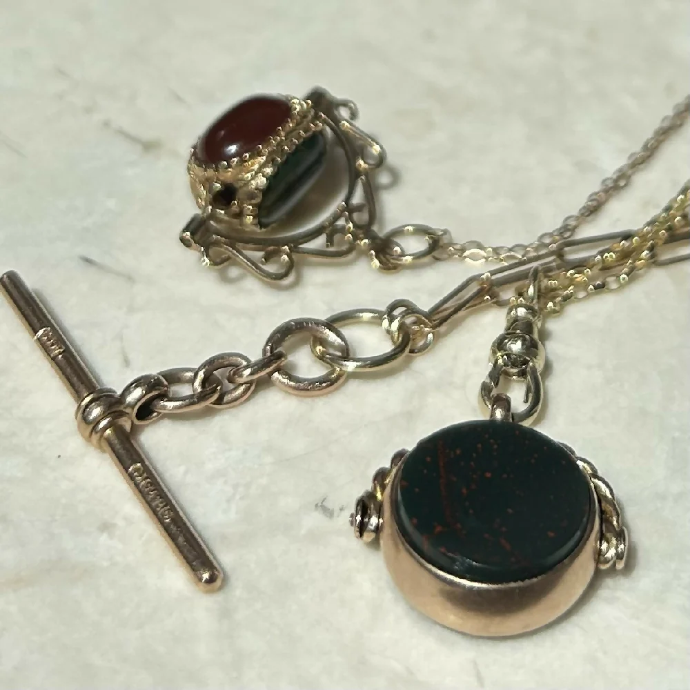 Antique Rose Gold T bar Pendant Necklace - Image 2