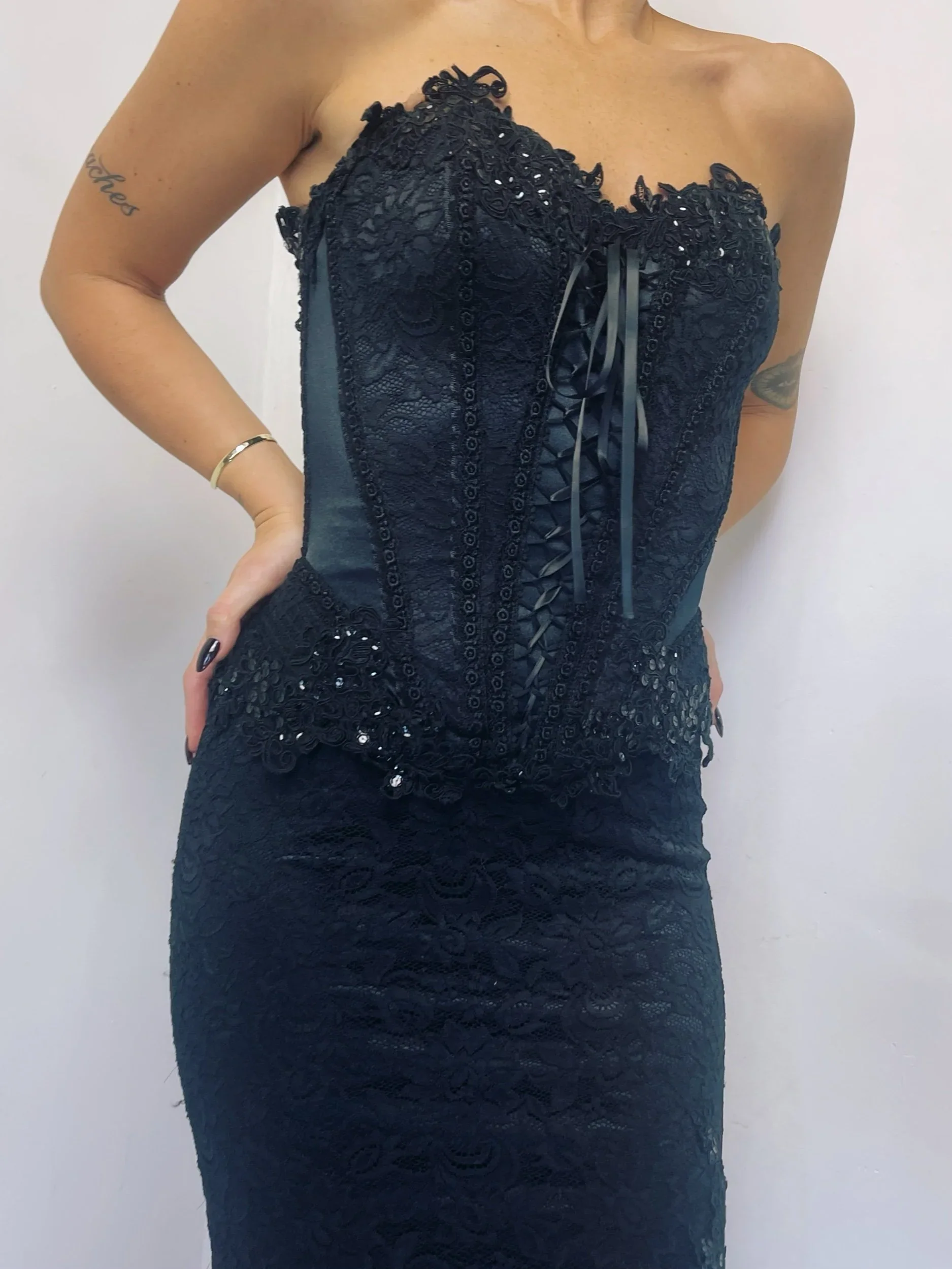 CATWALK COLLECTION – “London Y2K Noir” - Image 4