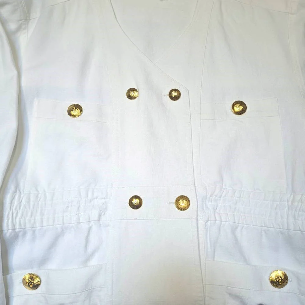Chanel White Double Breasted Linen Jacket - '90s - Image 4