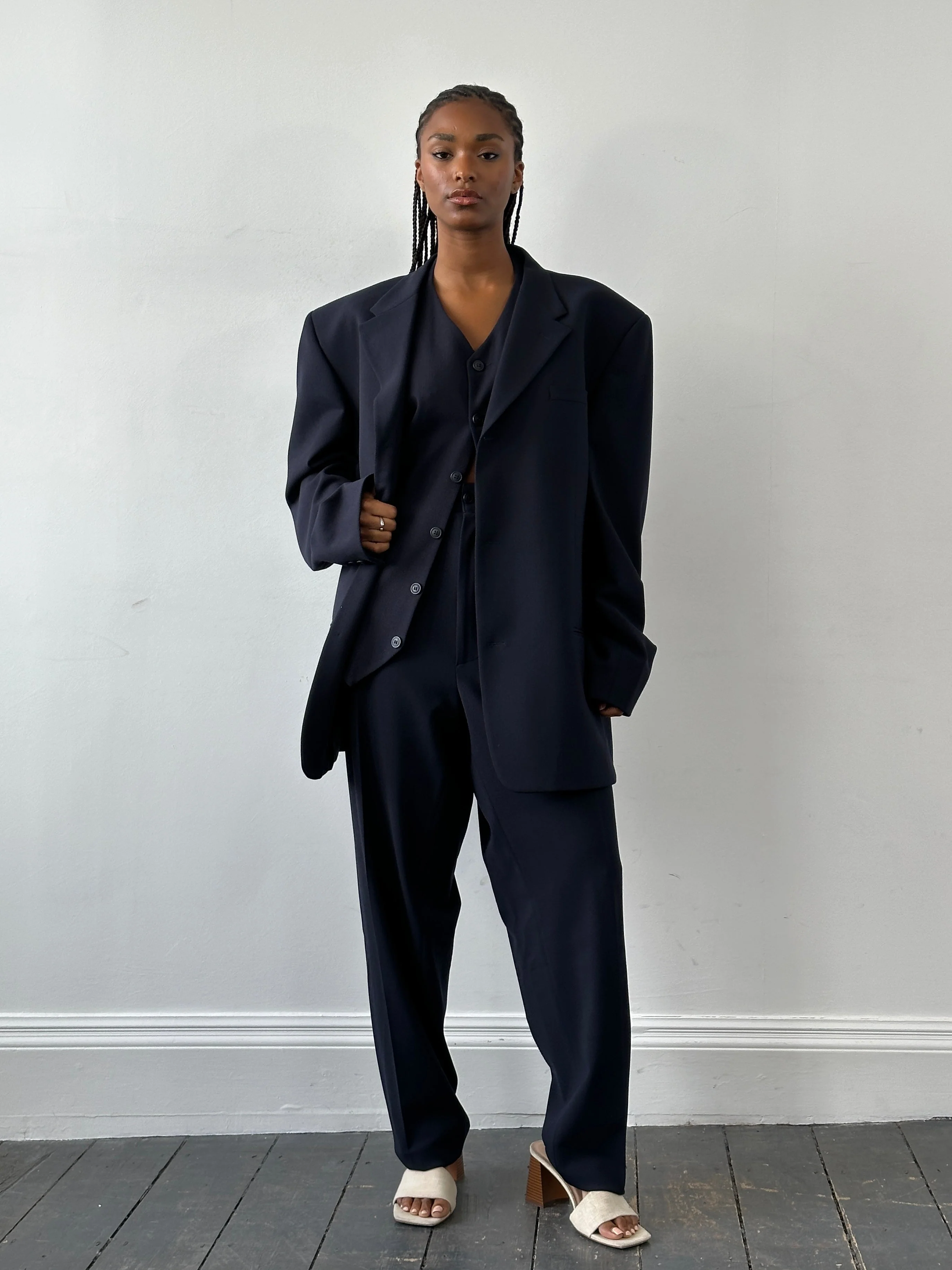 Gianni Versace Versus 1990s Three Piece Suit - 48R/W32 - Image 7