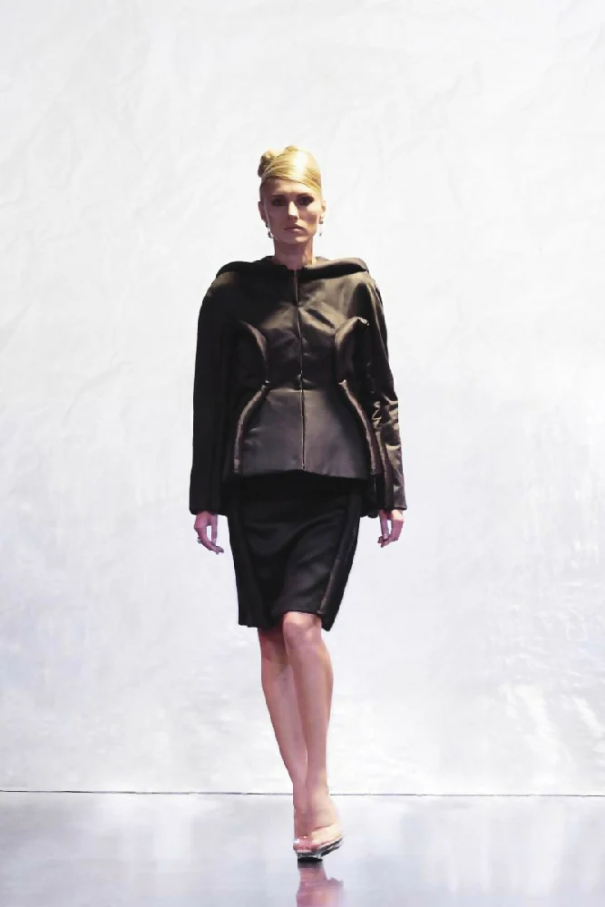 Hunched Tube Jacket with Tube Skirt