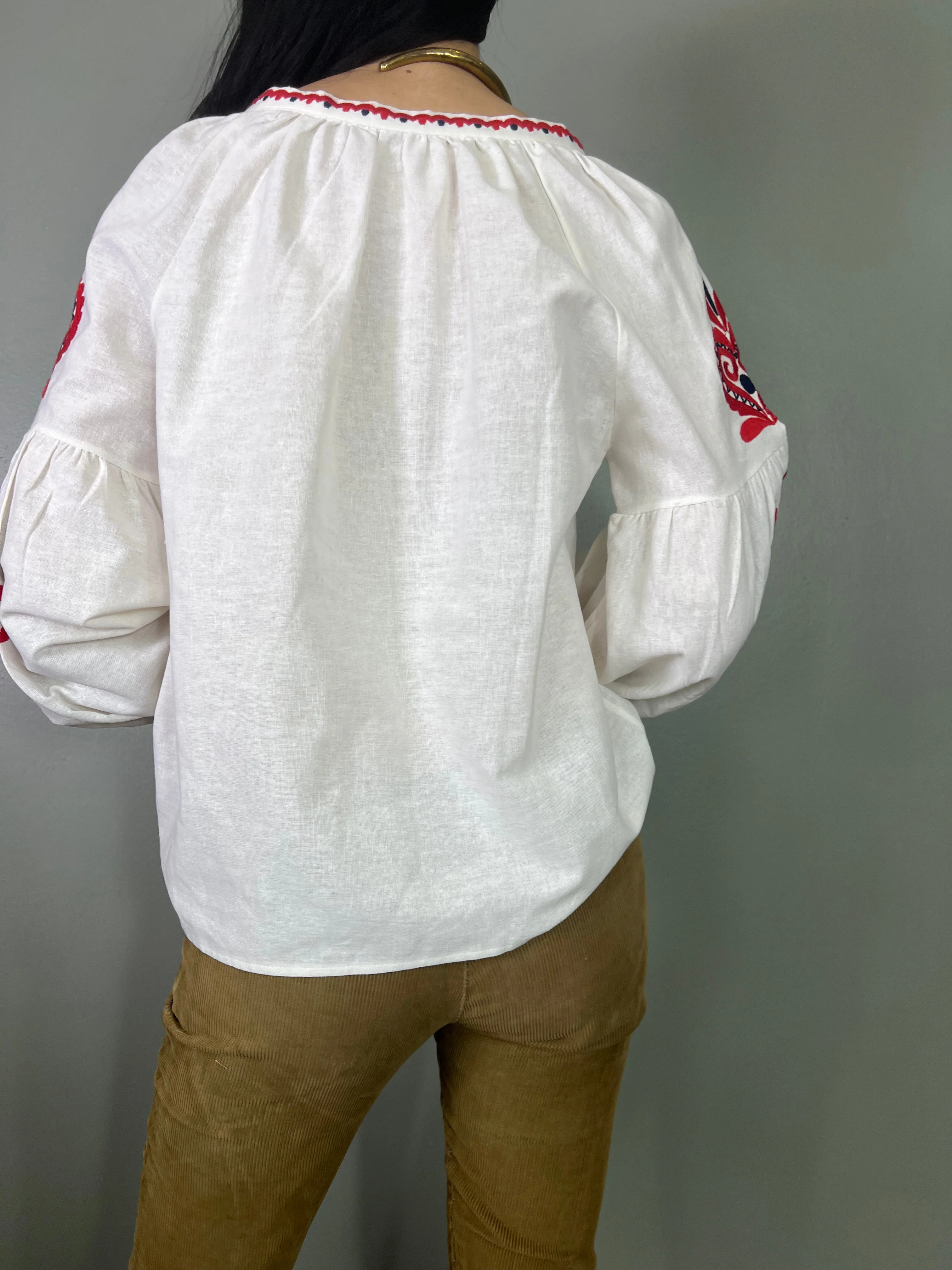 Iona, 70s cotton embroidered blouse - Image 10