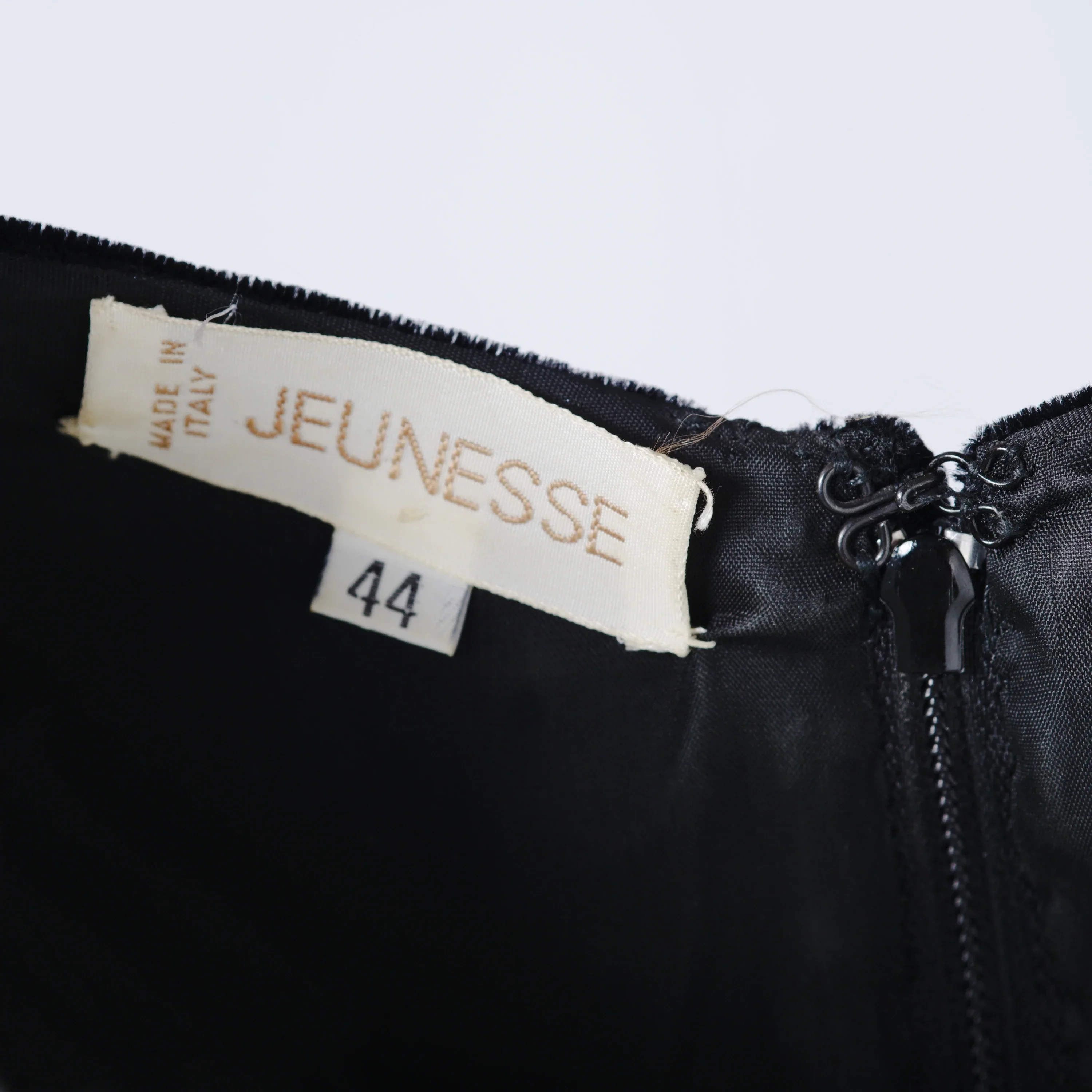 Jeunesse Black Dress  Bow Satin - '90s - Image 9