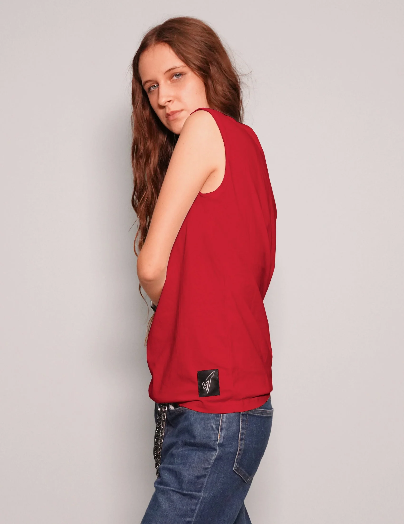 'Love Your Idols' Vest in Red - Image 3