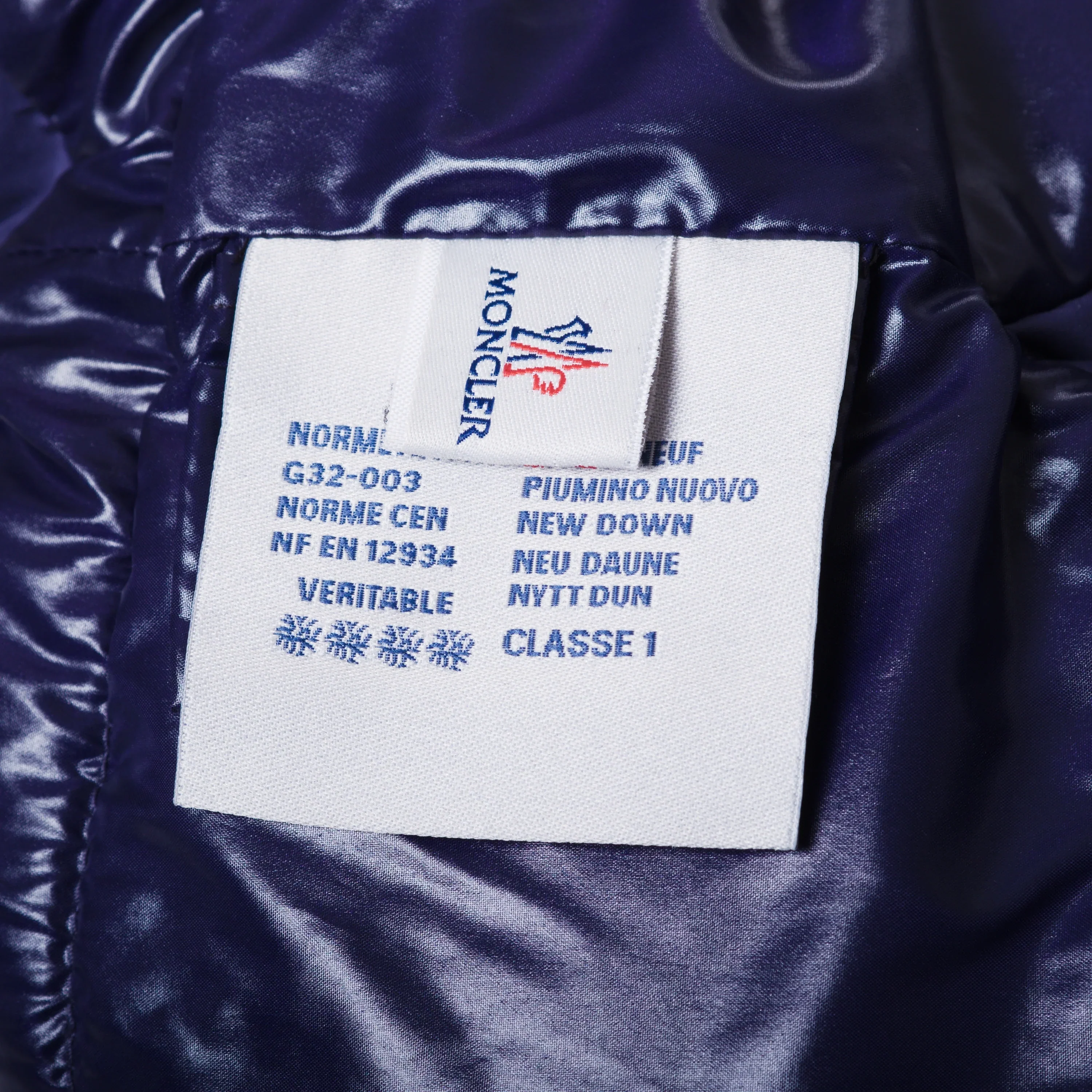 Moncler Oversized Down Jacket With Kimono Sleeves - '20s - Image 9