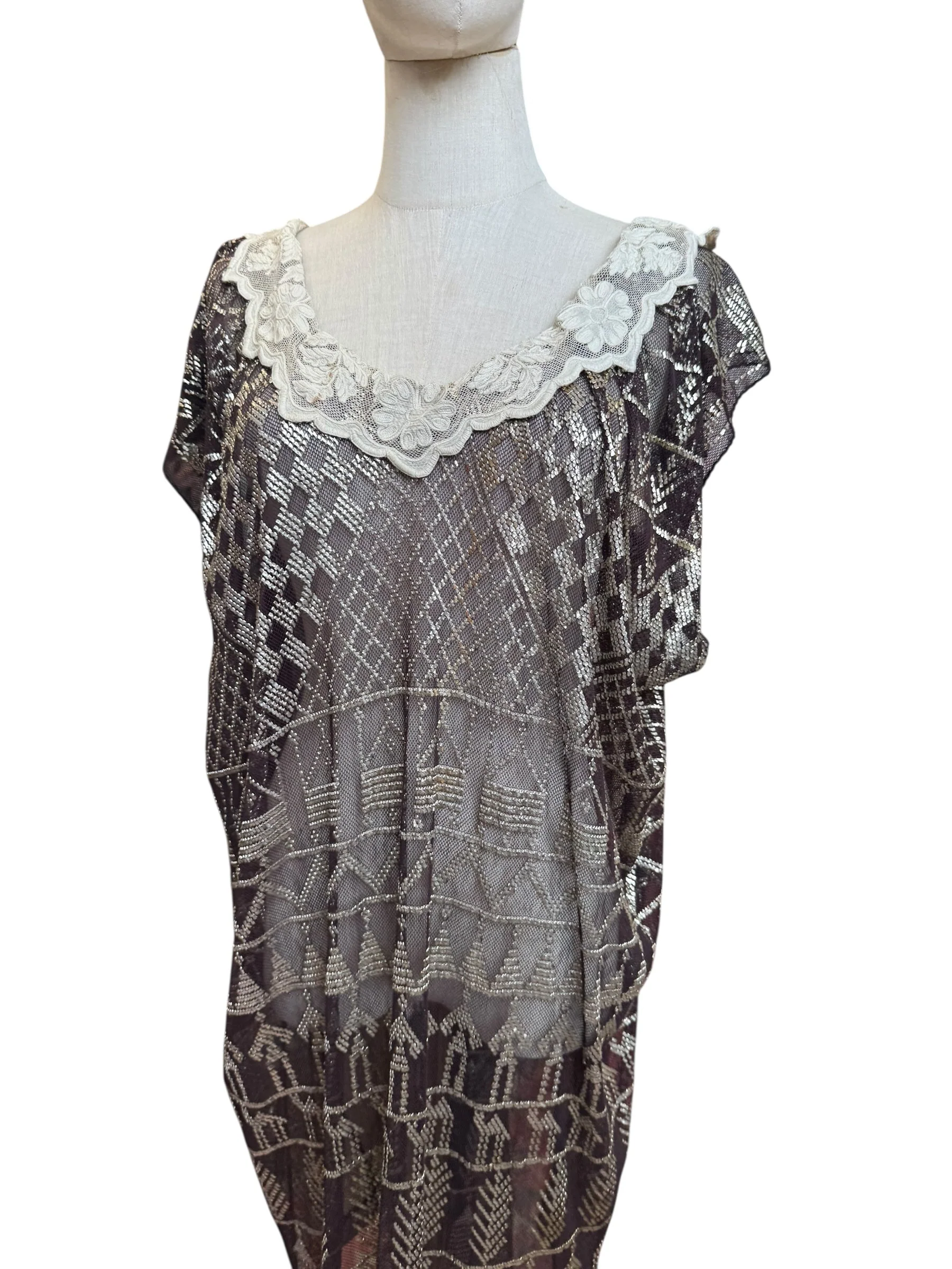 Morgana, 20s Assuit and lace asymmetric dress - Image 7