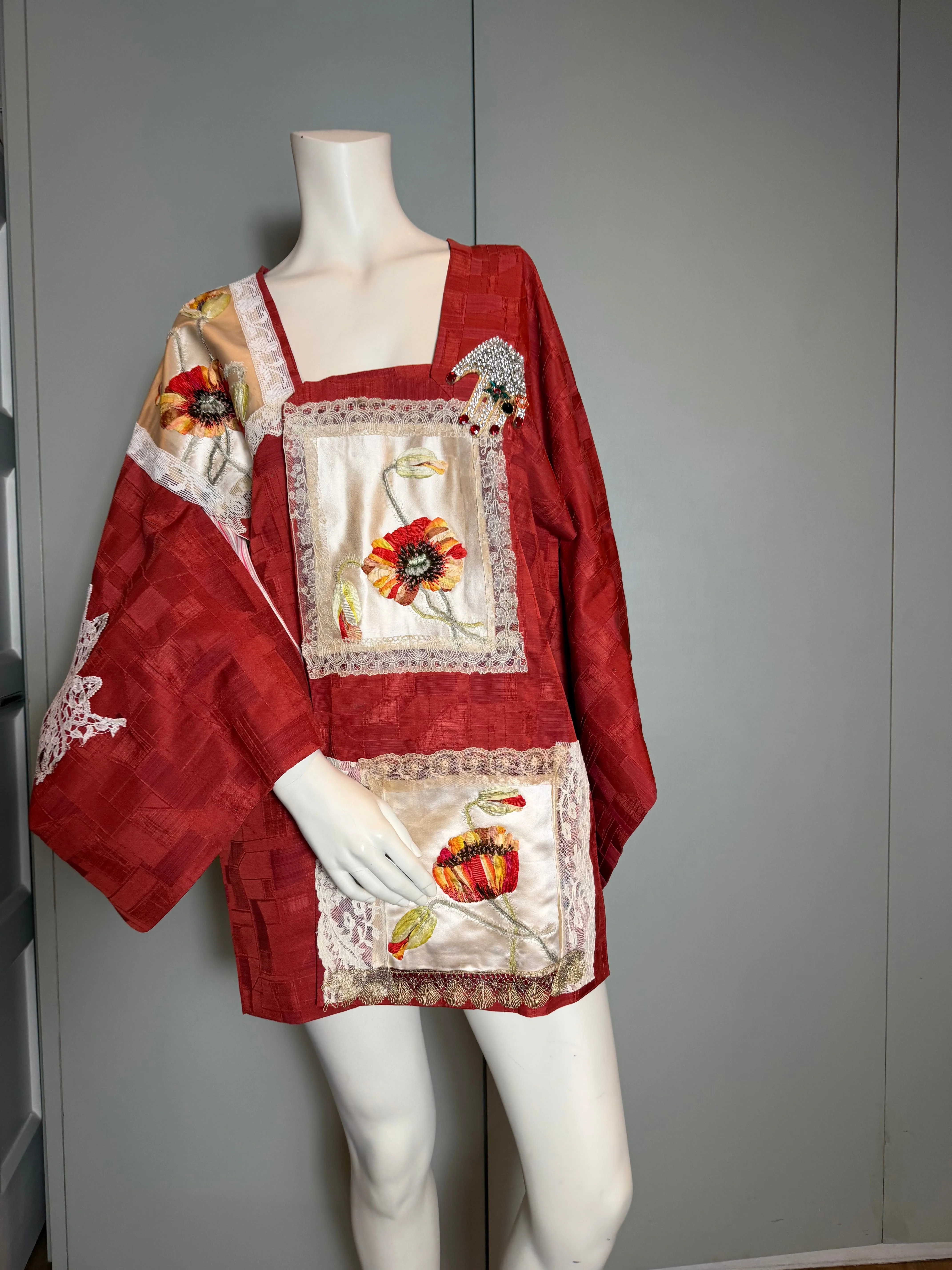 Tales, 40s a Japanese silk damask burnt orange kimono jacket with Victorian floral and lace motifs - Image 31