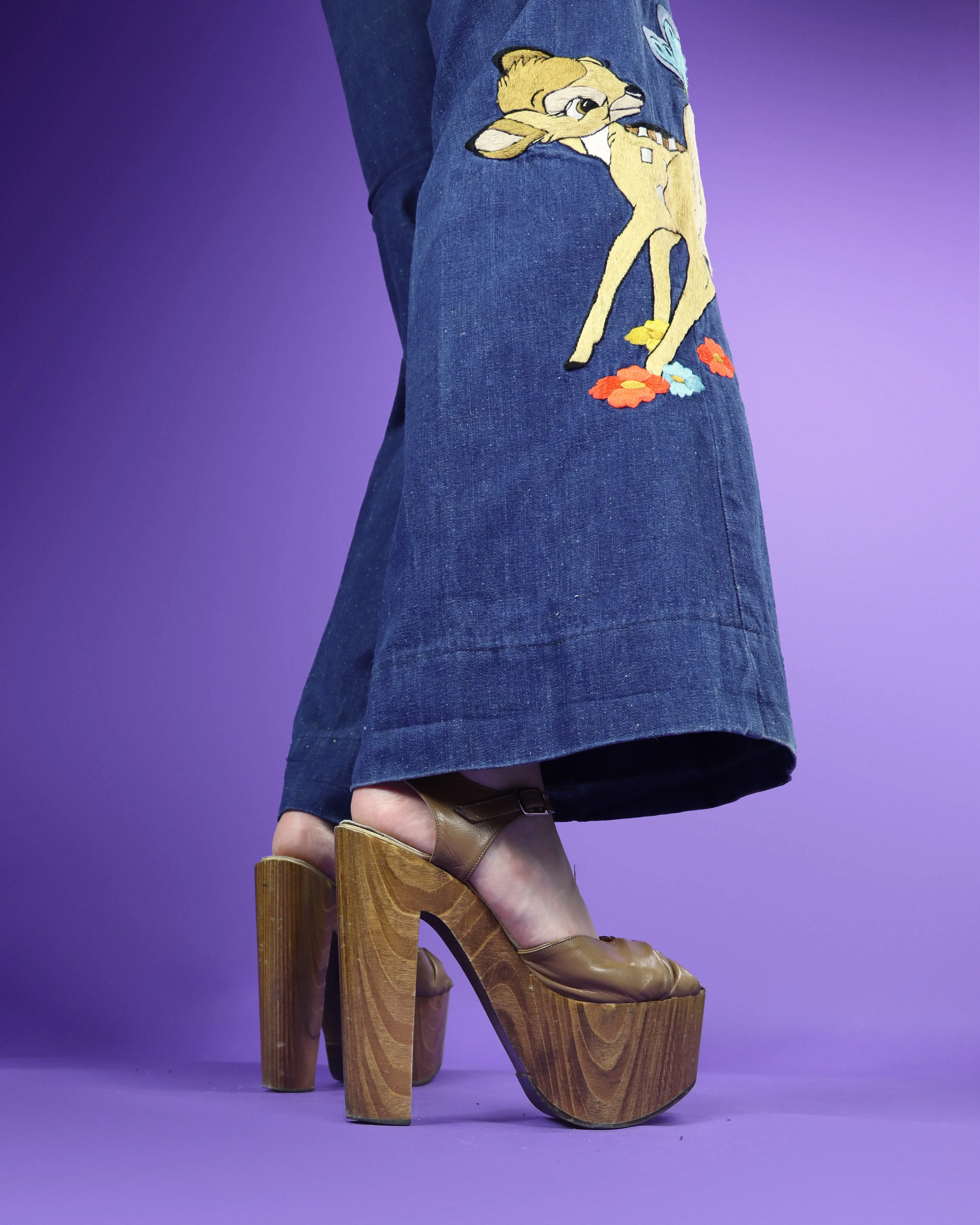 Vintage 1970s Goody Two Shoes Platform Shoes - Image 73
