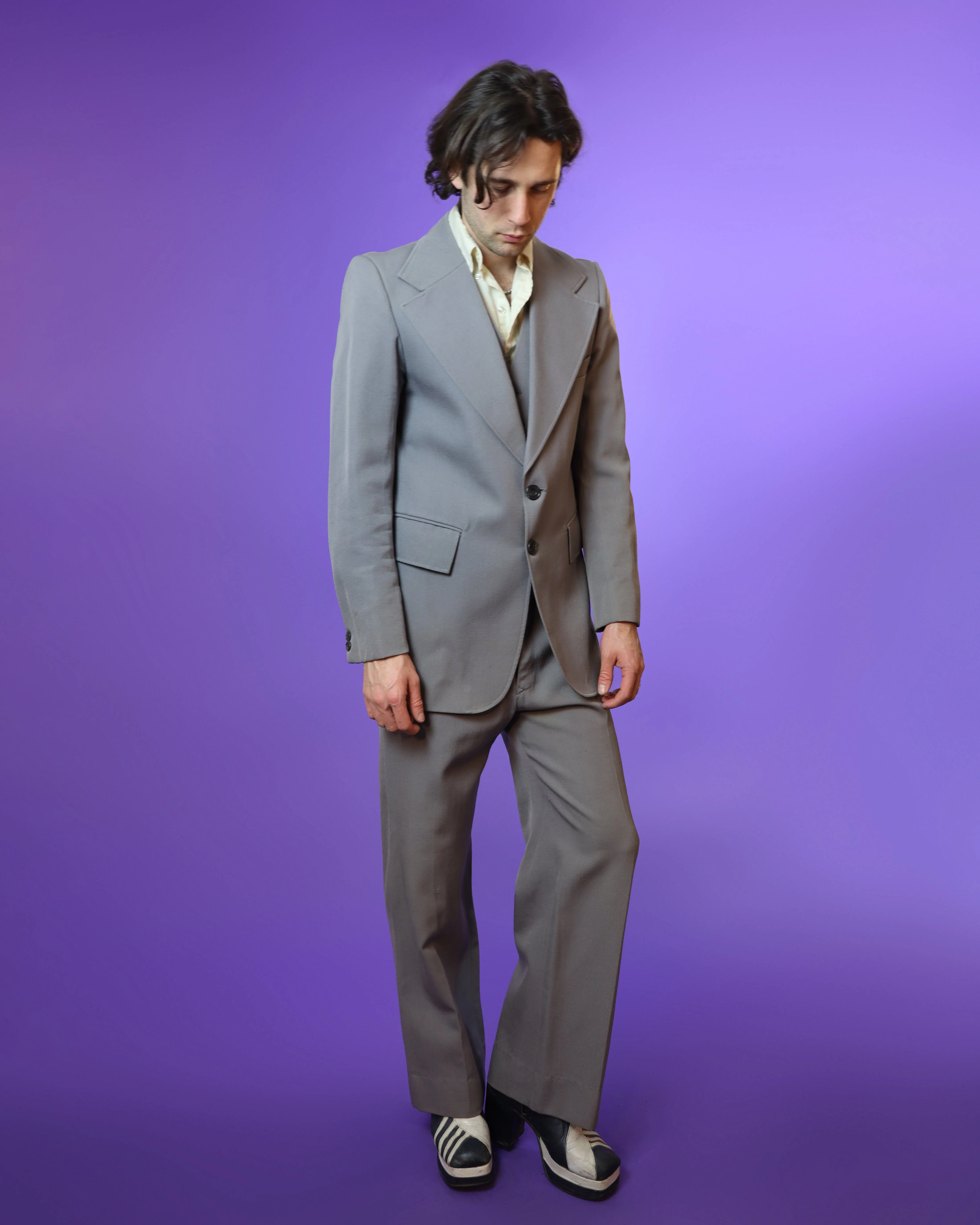 Vintage 1970s Grey 3 Piece Suit - Image 91