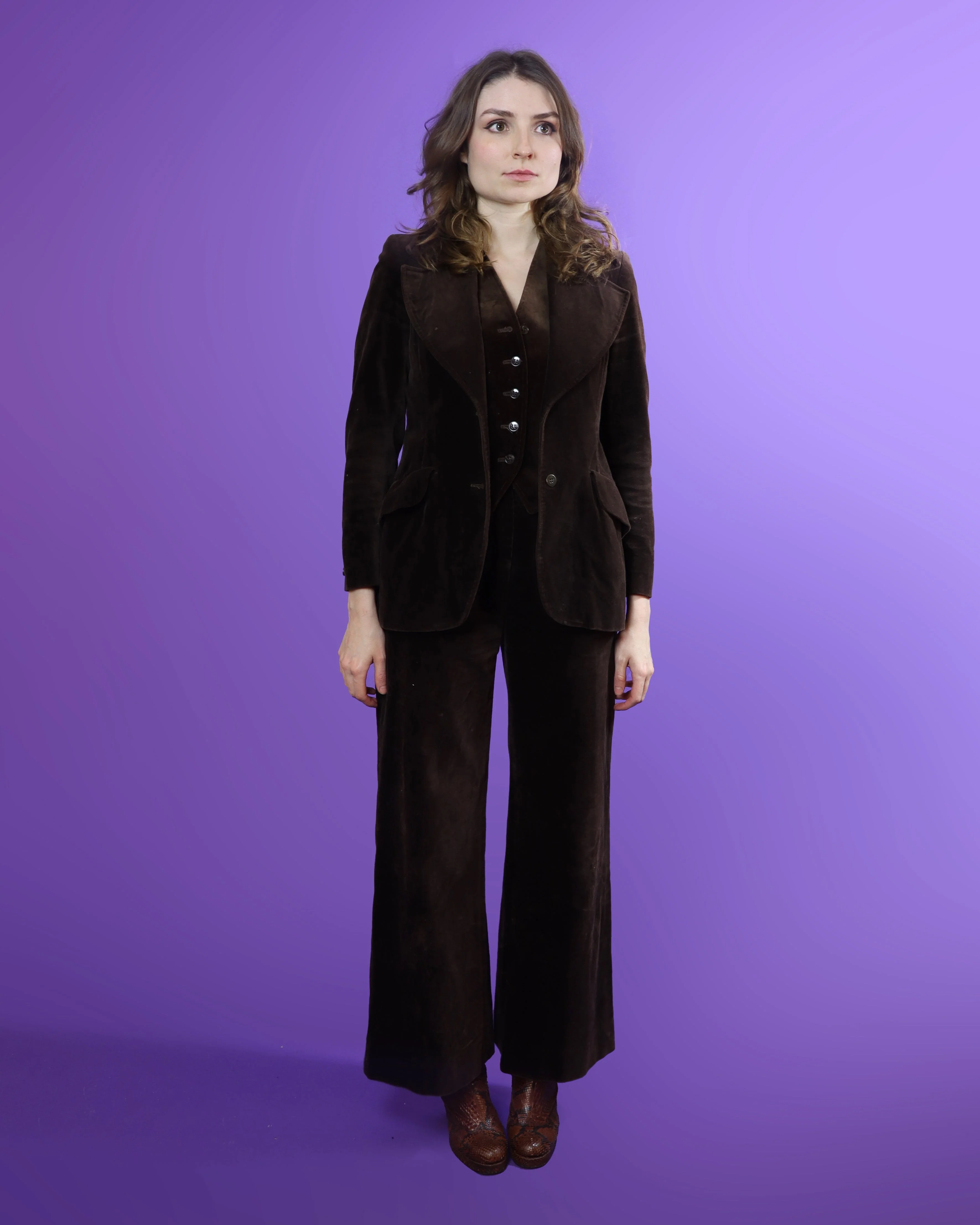 Vintage 1970s Jaeger Brown Velvet 3 Piece Suit - Image 167
