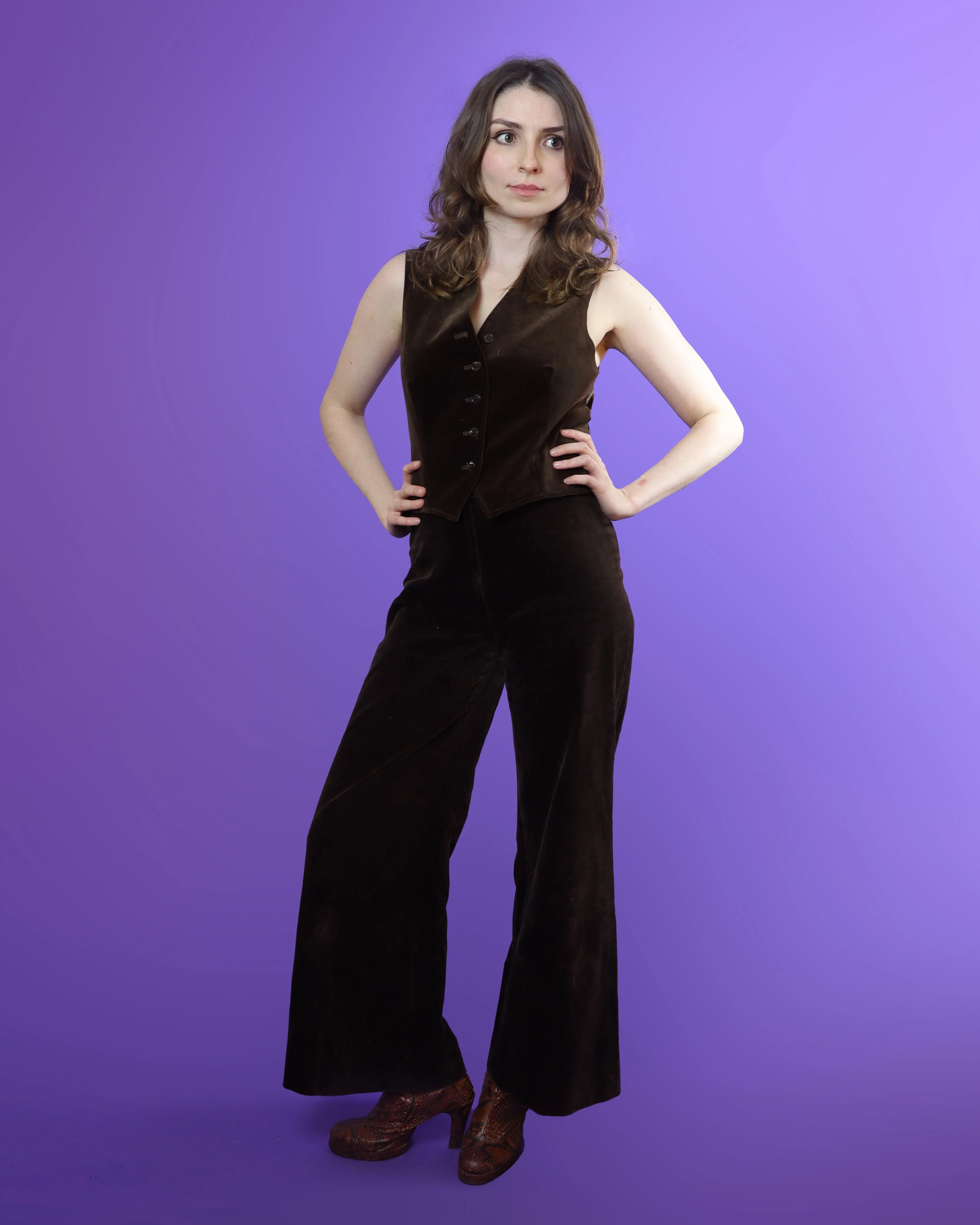 Vintage 1970s Jaeger Brown Velvet 3 Piece Suit - Image 183