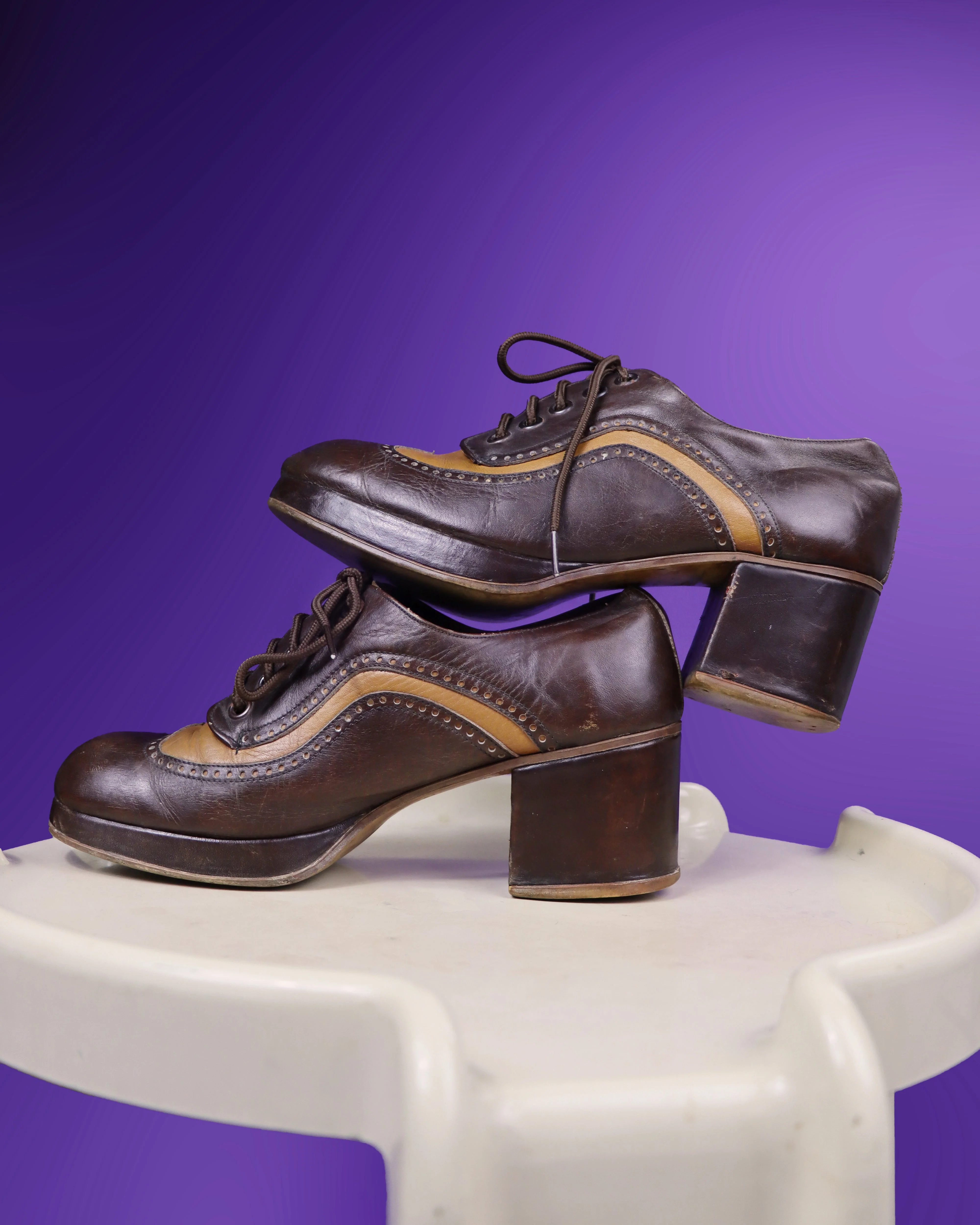 Vintage 1970s Two Tone Brogue Platform Shoes - Image 58