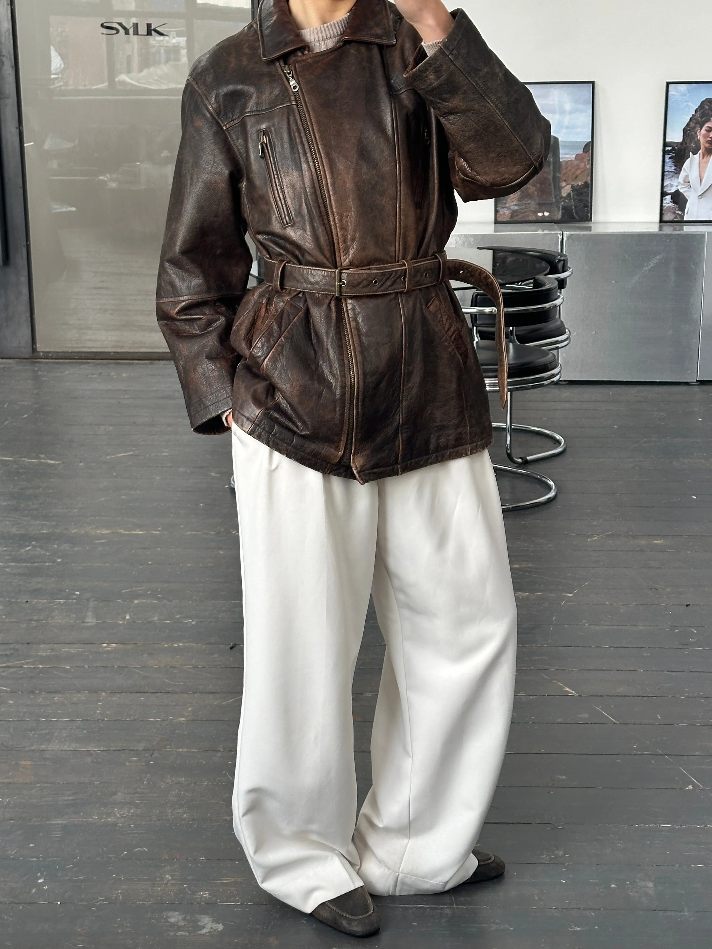 Vintage 1980s Aged Belted Leather Jacket - L - Image 37
