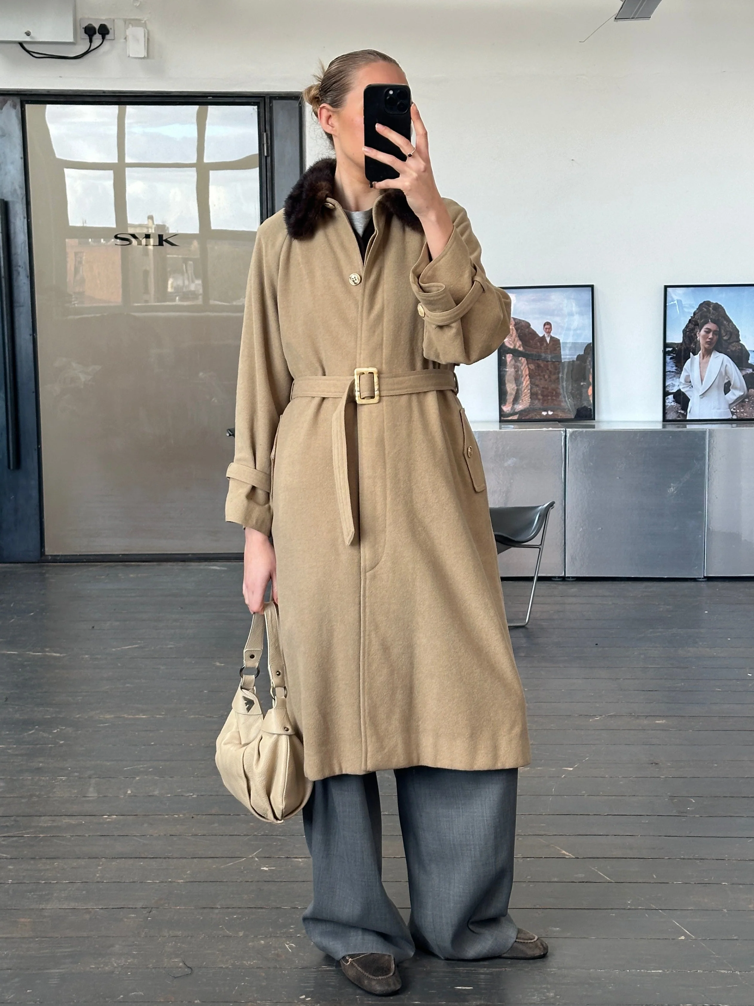 Vintage 1980s Wool Double Faced Fur Collar Belted Coat - S - Image 4